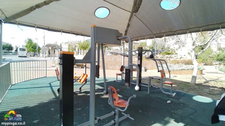 גינת כושר ומשחק - מאיר גרשון 24 בפסגת זאב, תמונה 1 מתוך 7