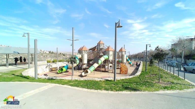 גן חבלים ומשחקים - פארק רחמילביץ בפסגת זאב, תמונה 1 מתוך 26