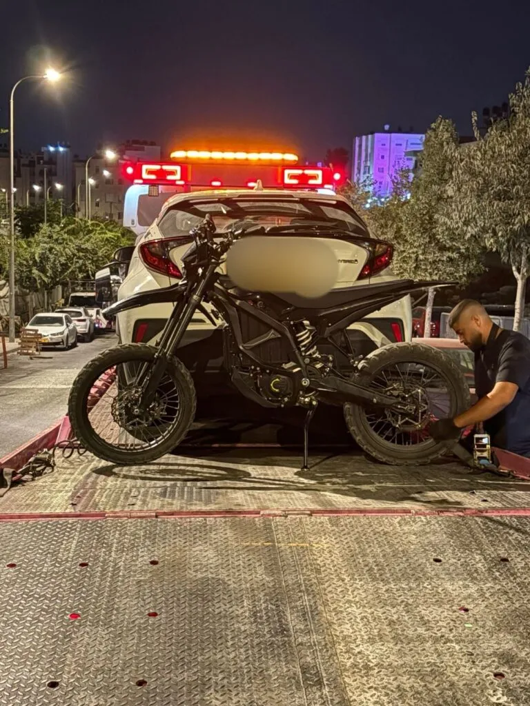 16 כלי רכב הורדו מהכביש: אכיפה מוגברת בפסגת זאב נגד מטרדי רעש ובריונות בכביש