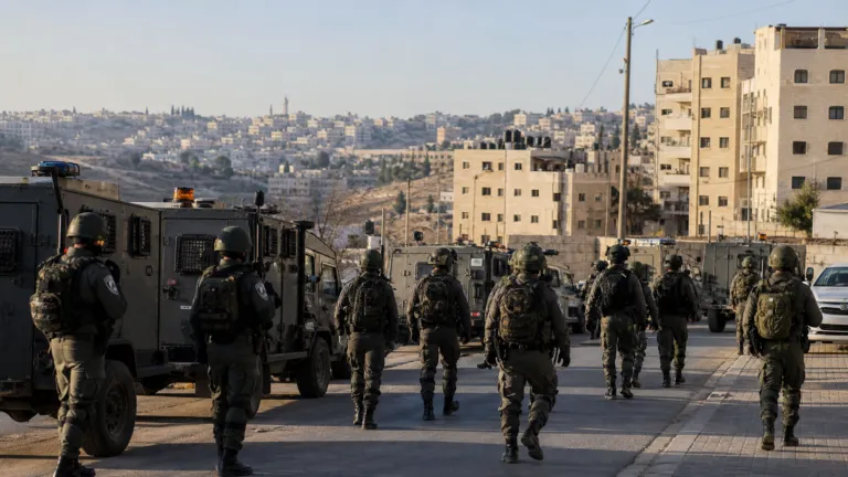 מבצע ״אגרוף משולב״: פשיטה רחבת היקף במחנות הפליטים ענתא ושועפאט