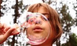 soap-bubbles-668950_1920