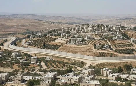 פסגת-זאב-גדר-הפרדה