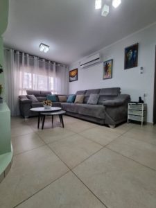 דירת 3 חדרים למכירה בפסגת זאב מרכז
